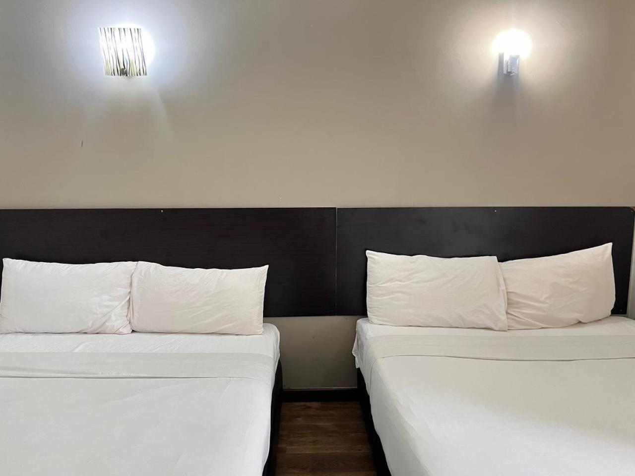 Nice Stay Three Six Five Services Kuching Buitenkant foto