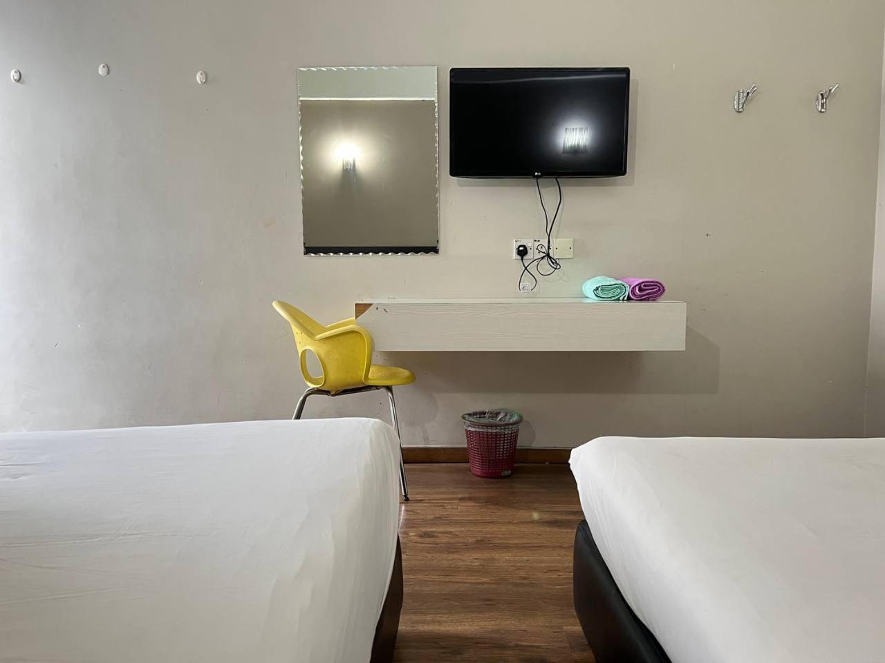 Nice Stay Three Six Five Services Kuching Buitenkant foto