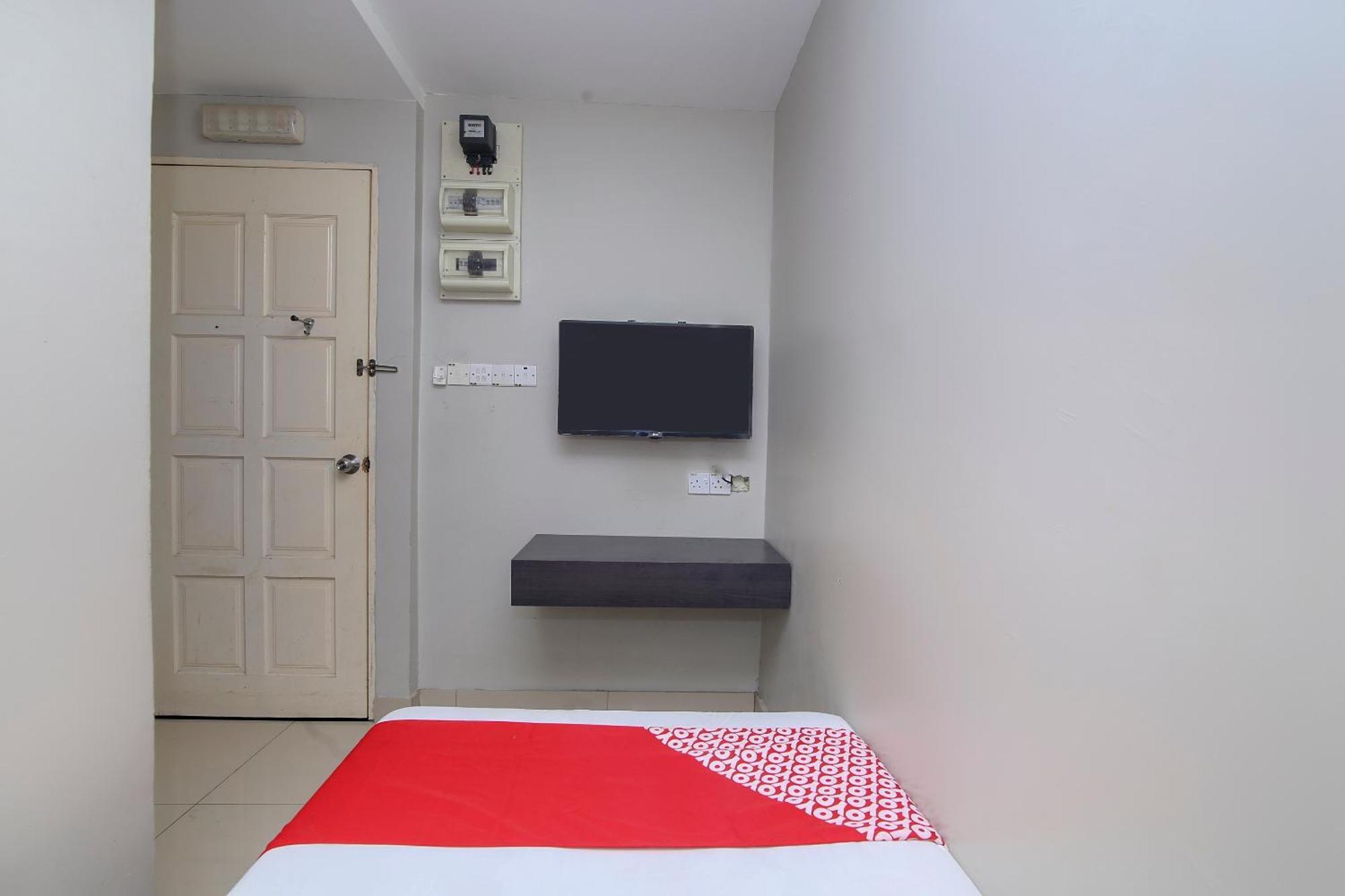 Nice Stay Three Six Five Services Kuching Buitenkant foto