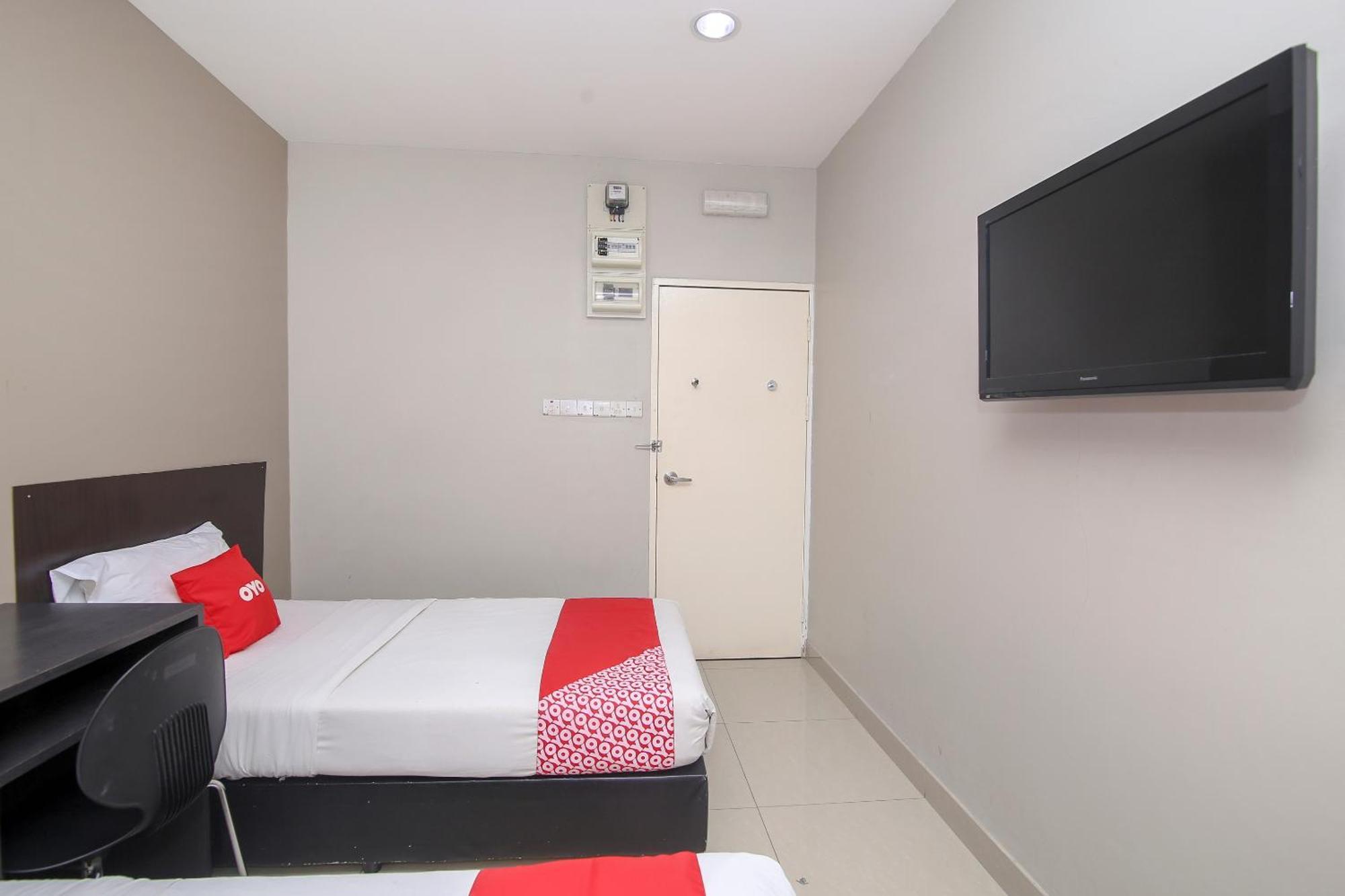 Nice Stay Three Six Five Services Kuching Buitenkant foto